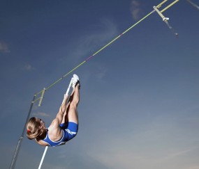 开云官网-红魔觉醒，莱奥一剑封喉，曼联终结皇马不败神话