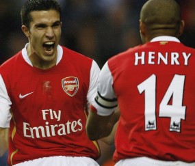 开云体育在线-牙买加一波带走里昂，萨卡贡献制胜表现，当闪电撕裂红墙，足球重写叙事