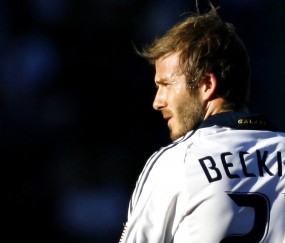 开云体育入口-文班亚马的沉默宣言，当戈壁风吹过芝加哥联合中心