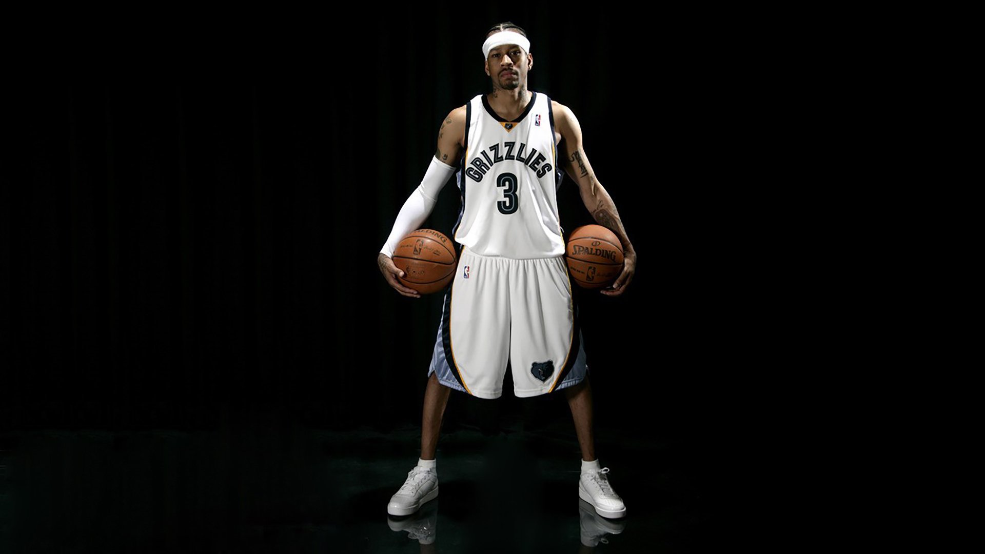 拉什福德爆发，拜仁争冠战胜出乌克兰，足球如何缝合战争撕裂的世界