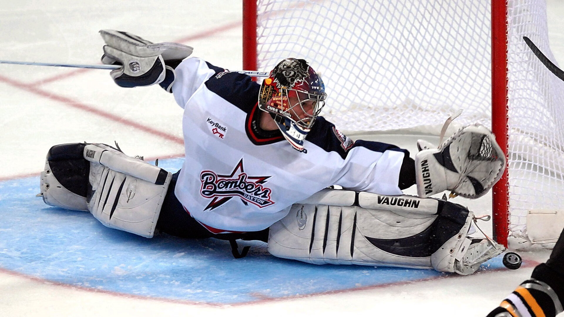 F1街道赛之夜，欧文全程高能输出，引擎与意志的极限交响